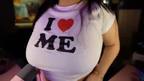 Vivi online show from September 28, 2025, 5:35 am