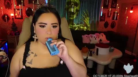 Vivi online show from October 9, 2025, 1:36 am