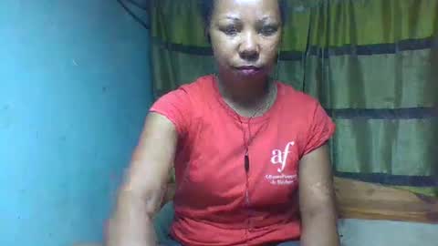 Snapshot of viviane0812 chatting on November 17, 2025, 3:07 pm viviane0812 online show from November 17, 2025, 3:07 pm
