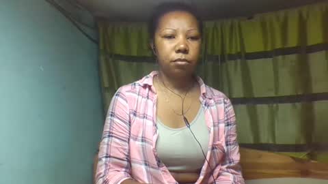 Snapshot of viviane0812 chatting on November 29, 2025, 9:40 pm viviane0812 online show from November 29, 2025, 9:40 pm