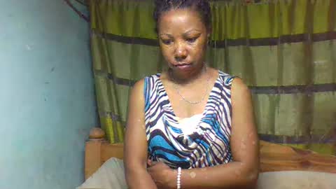 Snapshot of viviane0812 chatting on January 7, 2026, 11:34 am viviane0812 online show from January 7, 2026, 11:34 am