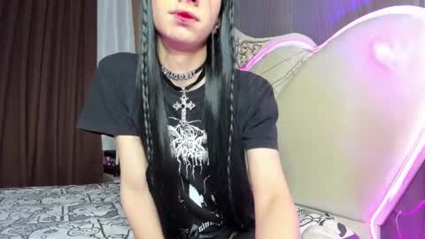 Vivian online show from February 23, 2025, 3:13 am