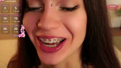 Nelly and Mari online show from September 26, 2025, 7:23 am