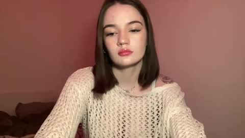 Snapshot of vivid_veronica chatting on March 2, 2025, 7:23 pm Vero online show from March 2, 2025, 7:23 pm