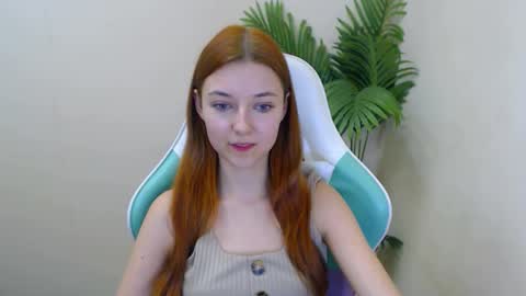 Vivien online show from January 8, 2025, 9:44 pm