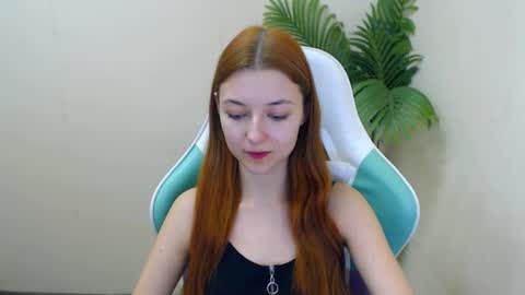 Vivien online show from January 17, 2025, 10:01 pm