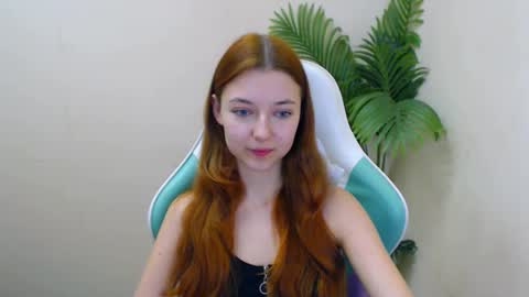 Vivien online show from January 24, 2025, 9:37 pm