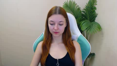 Vivien online show from February 11, 2025, 12:48 pm