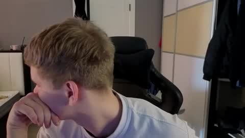 Nikita online show from February 5, 2026, 11:59 am