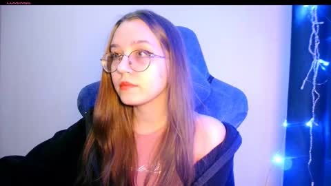 vivivivikkie online show from February 17, 2026, 11:33 pm