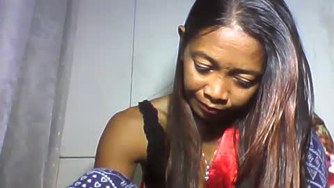 Snapshot of vixen_lina chatting on July 9, 2026, 6:56 pm vixen_lina online show from July 9, 2026, 6:56 pm