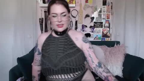 Snapshot of vixinvvitch chatting on July 28, 2026, 6:20 pm VIXIN online show from July 28, 2026, 6:20 pm