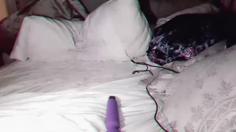 vixisdark online show from November 8, 2025, 5:18 am