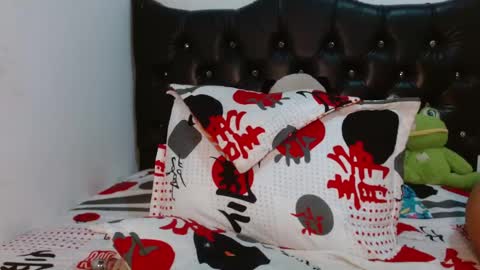 Venus online show from October 27, 2025, 10:58 pm