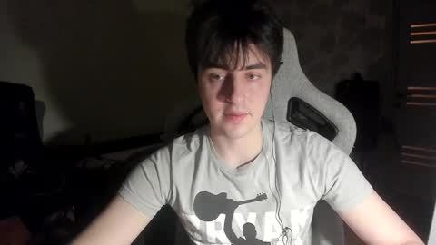Snapshot of vlad1605 chatting on March 11, 2026, 4:24 pm Martin online show from March 11, 2026, 4:24 pm