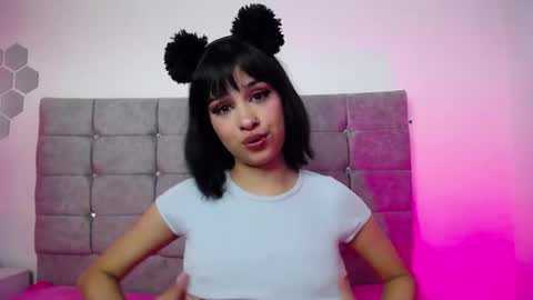 volkov_mia online show from April 15, 2026, 7:43 pm