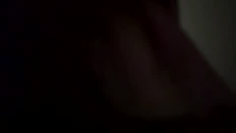 vonnieeb2x online show from November 10, 2025, 2:21 am