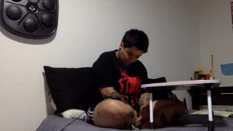 Danny and Ale online show from April 7, 2026, 5:57 pm