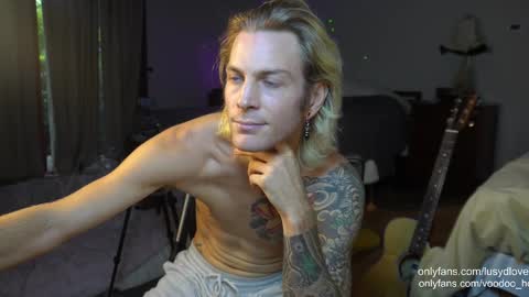 Voodoo and Lucy online show from October 2, 2025, 2:29 am