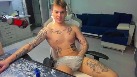 Snapshot of vova_belkin_ chatting on March 7, 2025, 9:38 pm vova online show from March 7, 2025, 9:38 pm