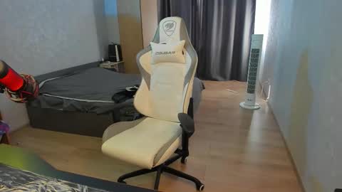 Snapshot of vova_belkin_ chatting on September 17, 2025, 9:44 am vova online show from September 17, 2025, 9:44 am