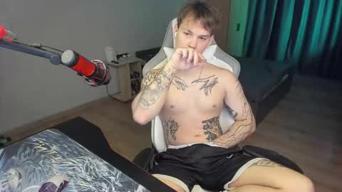 Snapshot of vova_belkin_ chatting on October 26, 2025, 10:32 am vova online show from October 26, 2025, 10:32 am