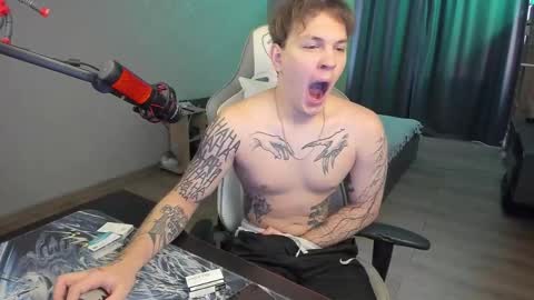 Snapshot of vova_belkin_ chatting on November 2, 2025, 9:33 am vova online show from November 2, 2025, 9:33 am