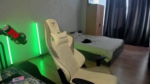 vova online show from April 6, 2026, 10:38 am