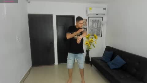 voyeurism_guys online show from March 22, 2026, 10:57 pm