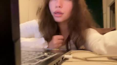 voyliza online show from January 13, 2026, 6:02 pm