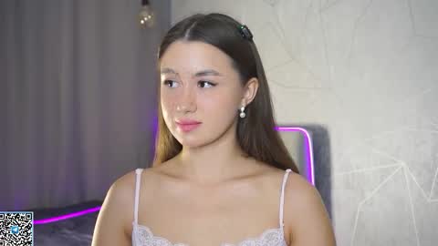 Ethal - thank you for thumb up online show from October 9, 2025, 1:58 am