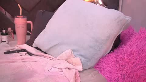 Violeta online show from March 1, 2025, 9:18 am