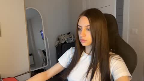 Arina online show from March 27, 2026, 8:59 am