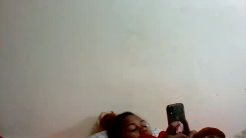 vynarahot online show from August 7, 2026, 4:14 am