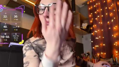 ILONA A week goal new laptop online show from January 14, 2026, 6:46 pm