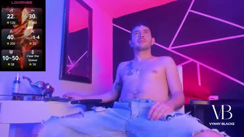 Vynny Blacke online show from November 24, 2025, 8:41 pm