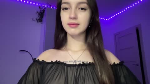 Alice  Before pvt write to me in PM  online show from December 7, 2024, 9:22 pm