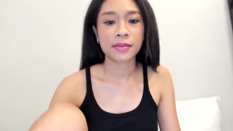 Jen online show from January 30, 2025, 11:45 pm