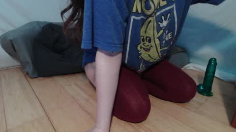 Rose online show from October 28, 2025, 8:40 am