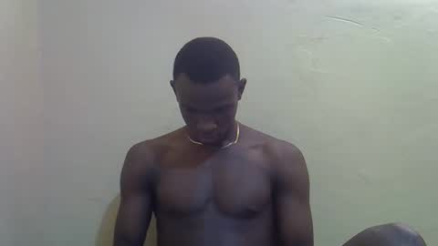 Snapshot of waine_handsome chatting on March 1, 2026, 1:24 pm waine_handsome online show from March 1, 2026, 1:24 pm
