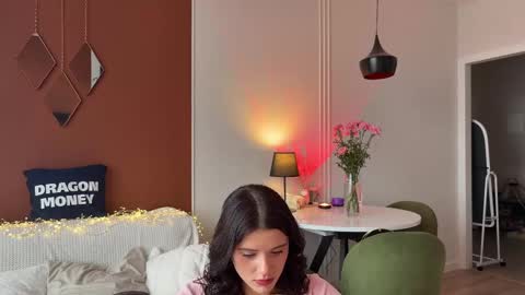 Snapshot of waki_lucky chatting on March 5, 2025, 11:38 am Mia online show from March 5, 2025, 11:38 am