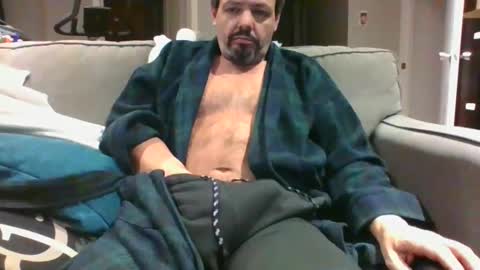 Snapshot of walker033 chatting on December 30, 2024, 6:20 am walker033 online show from December 30, 2024, 6:20 am