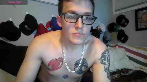 Snapshot of walkerbrett chatting on November 11, 2025, 7:19 am walkerbrett online show from November 11, 2025, 7:19 am