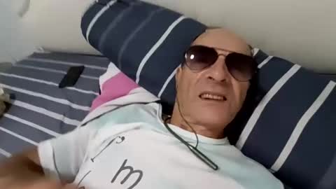 Snapshot of walleja chatting on September 15, 2025, 2:50 pm walleja online show from September 15, 2025, 2:50 pm