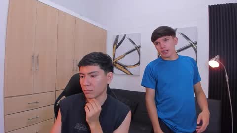 Hi  I am Venus kloy Thiago online show from September 23, 2025, 2:36 am