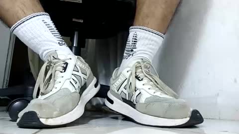 Snapshot of waltherfeet_ chatting on April 5, 2026, 3:53 pm WaltherFeet online show from April 5, 2026, 3:53 pm
