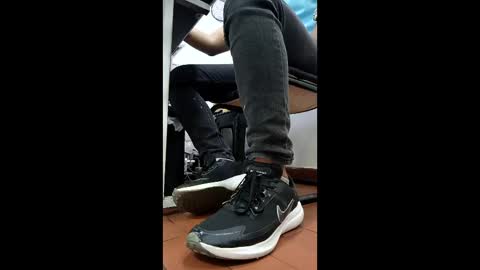 Snapshot of waltherfeet_ chatting on April 24, 2026, 3:14 pm WaltherFeet online show from April 24, 2026, 3:14 pm