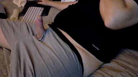 Snapshot of waltsobchak chatting on September 25, 2025, 2:59 am I love the ol in-n-out online show from September 25, 2025, 2:59 am