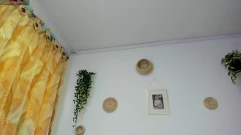 Wanda online show from February 5, 2025, 7:53 pm