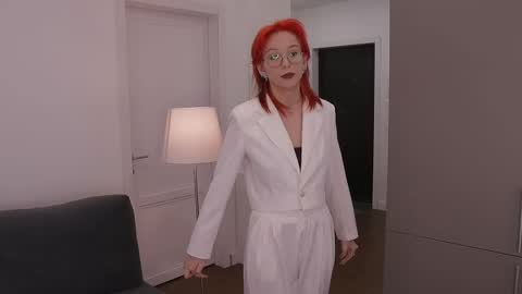 Rey online show from December 10, 2024, 5:44 pm